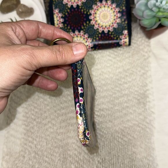 Fossil Wallet Wristlet Passport Holder Bundle PVC Blue Turquoise Multicolored - Picture 4 of 16